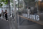 Samsung minority union challenges bonus deal in court