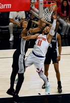 Brunson vows no letup after Knicks comeback sinks Spurs