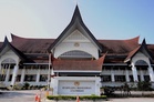 Undang Yang Empat heret DKU ke mahkamah