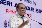 Pengeluar e-wallet yang cuai wajib bayar pampasan penuh pada mangsa penipuan dalam masa 7 hari : Anwar