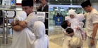 Yusry buat 'surprise' sambut kepulangan isteri, tangisan Lisa Surihani peluk anak buat netizen sebak -'Hanya ALLAH tahu perasaan dia ...'