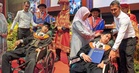 'Jangka hayat 12-18 bulan...' Bapa tunai impian anak kanser otak genggam ijazah, berkorban 2 hari dalam ambulans