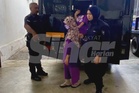 Guru dipercayai langgar pelajar Tingkatan Satu tiba di mahkamah untuk direman