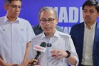 Dakwa minyak negara tidak lalu Selat Hormuz, Fahmi tuntut Dr Azman mohon maaf