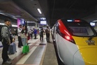 'YB... kami nak beli tiket ETS pun susah'