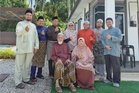 Didikan ayah ibu lahir enam pejuang ilmu