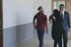 Tujuh lelaki berlagak, berpakaian wanita didakwa