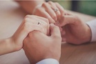 Skandal cinta pejabat kantoi di pangsapuri