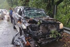 Lelaki nyaris maut, Hilux dihempap pokok tumbang