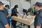 Padah caj RM30 tukar bateri kalkulator, peniaga dikenakan notis KPDN