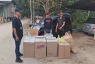 Dua lelaki dicekup bersama rokok dan beras seludup