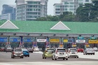 Mampu beli kereta mewah tapi kedekut nak bayar tol