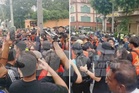 Himpunan Tangkap Azam Baki dicemari kekecohan, provokasi