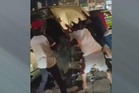 Lelaki warga emas maut, kenderaan terbalik langgar struktur batu