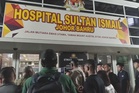Pemimpin politik berkumpul di hospital, Lek Khang selesai jalani pembedahan