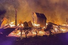 Empat rumah guru, kantin sekolah terbakar