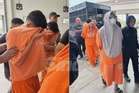 Gadis dibunuh 61 tikaman: Dua remaja lelaki, pasangan warga emas direman