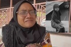 ‘Tak sanggup lihat jenazahnya kerana sangat parah’ – Ibu rebah dimaklum anak maut depan sekolah