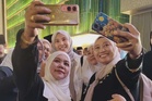 Nurul Izzah curi perhatian pengunjung Quranic Madani