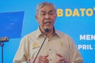 Isu hina Islam, institusi raja perlu ditangani secara tegas - Ahmad Zahid
