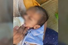 Bayi dua bulan ditinggalkan di laluan pejalan kaki