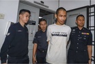 Penarik kereta dipenjara 7 bulan simbah cat di 2 rumah di Johor