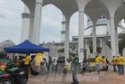Peserta Himpunan Daulat Tuanku mula berkumpul di masjid negeri
