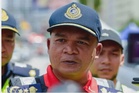 'Mampu beli Bentley, tapi cukai jalan RM10,000 pun tak bayar'