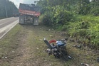 Wanita maut anak parah, motosikal dirempuh lori terbabas