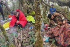Ops Gunung Batu Putih: Pendaki lelaki diselamatkan, bomba terus kesan Jaslinda