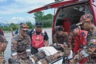 Operasi SAR Jaslinda: Seorang anggota penyelamat cedera, dibawa keluar dengan pesawat