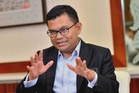 Kerajaan mungkin susun semula perbelanjaan negara - Akmal