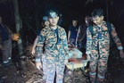 Bomba usung lelaki seberat 110kg cedera ketika mendaki bukit