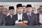 'Saya lebih rela tidak memegang jawatan Menteri Besar daripada perlu duduk semeja dengan DAP'