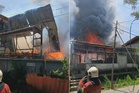 10 rumah musnah dalam kebakaran di Kampung Cina
