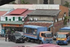 Tiga kedai runcit depan Hentian Bas MBKT beroperasi tanpa lesen disita