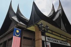 Polemik takhta Negeri Sembilan perlu segera diselesaikan