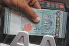 Ringgit dibuka rendah berbanding dolar AS