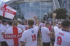 Ratusan penyokong England tanpa tiket curi masuk stadium