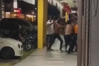 Pekerja stor dibelasah selepas tegur lelaki mabuk