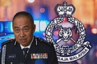 Dua anggota polis cedera diserang penagih