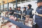 Pemandu nekad rempuh penghadang jalan sebelum tinggalkan rokok seludup