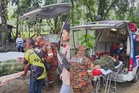 Suami isteri rebah, tersalah makan kulat liar disangka 'kulat tahun'