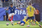Mbappe pacu Perancis ke pusingan 16
