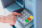 Pengecualian caj RM1 pengeluaran tunai ATM antara bank berkuat kuasa