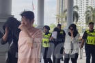 Anggota tentera wanita, tiga rakan didakwa tipu pelaburan minyak wangi RM38,400