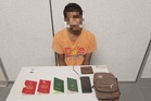 Lelaki Bangladesh dakwa miliki dua pasport diberkas