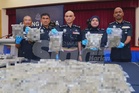 Suami isteri antara lima ditahan, bunga ganja RM13.34 juta dirampas