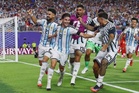 Argentina tempah pertembungan epik dengan England