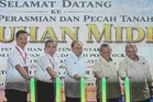 Anwar mohon DAP Melaka tangguh keputusan keluar daripada kerajaan negeri